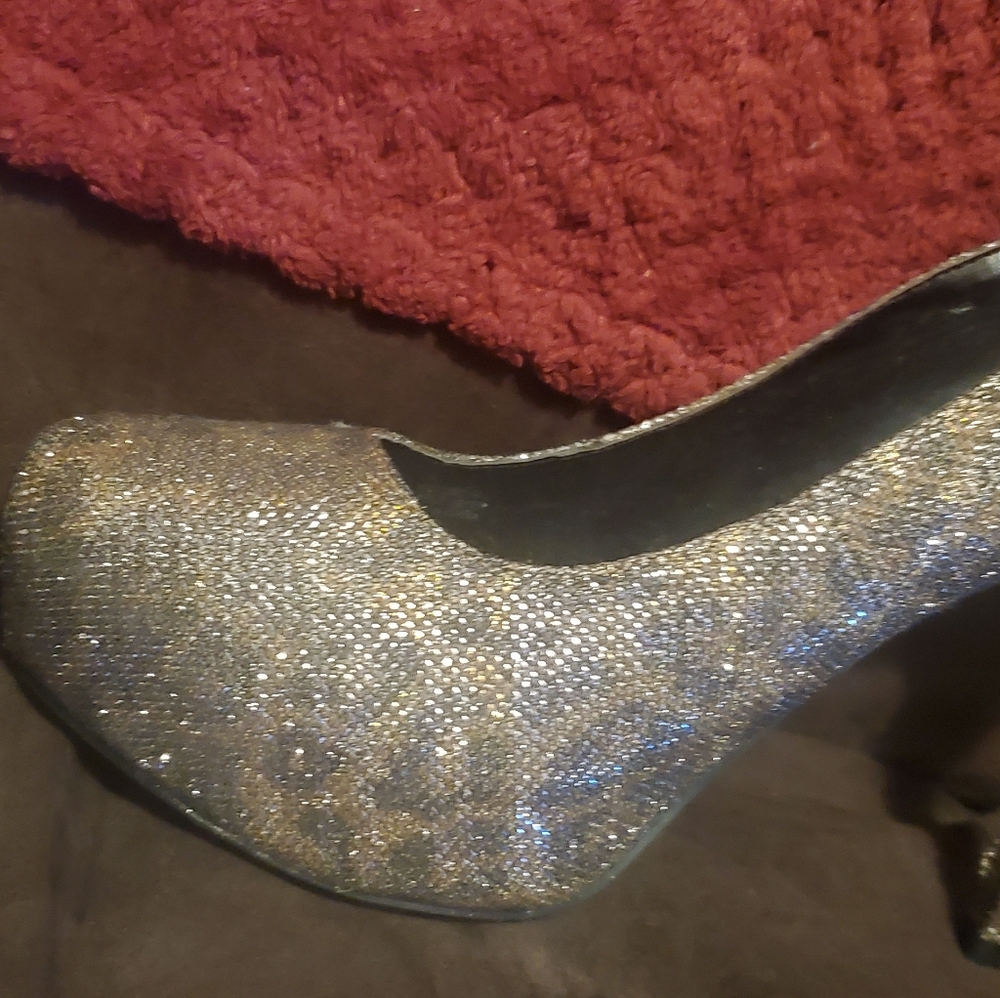 Guess Heels